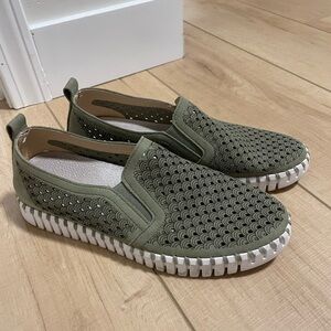 Isle Jacobsen Tulip Flats - Green Size 39